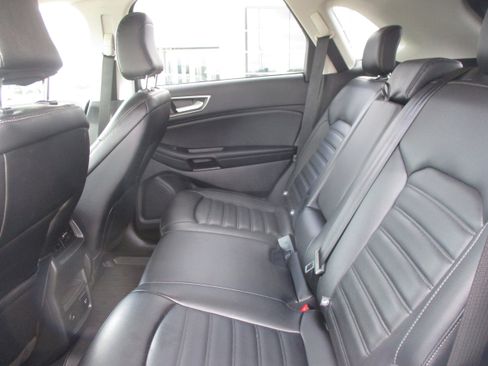 Used 2023 Ford Edge SEL w/ Convenience Package image 36