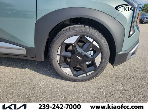 New 2027 Kia Seltos S FWD image 7