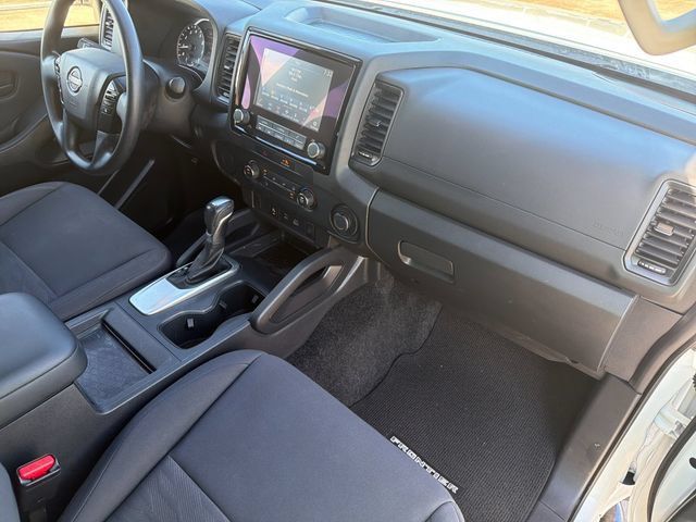 Used 2022 Nissan Frontier S w/ Technology Package RWD image 15