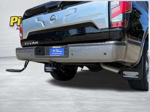 Used 2021 Nissan Titan Platinum Reserve w/ Moonroof Package RWD image 37