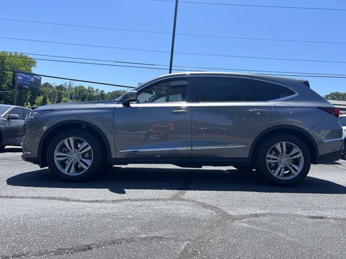 Certified 2024 Acura MDX FWD image 2