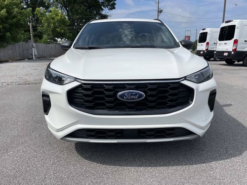Used 2023 Ford Escape ST-Line w/ Tech Pack #1 FWD image 10