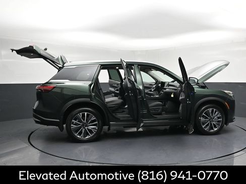 Certified 2026 INFINITI QX60 Luxe w/ Cargo Package AWD/4WD image 38