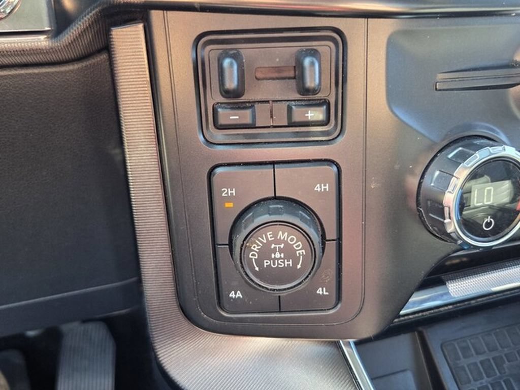 Used 2021 Ford F150 Platinum w/ Equipment Group 701A High AWD/4WD image 26