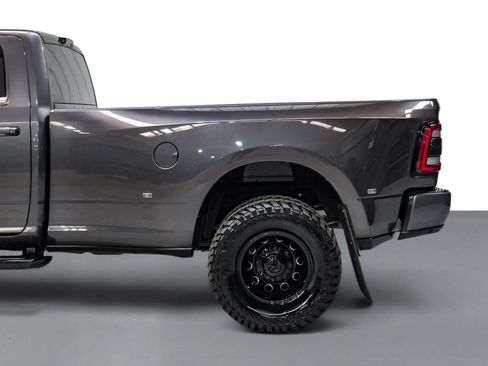 Used 2024 RAM 3500 Big Horn w/ Night Edition AWD/4WD image 11
