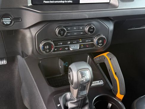 Used 2024 Ford Bronco Badlands AWD/4WD image 21