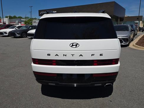Used 2025 Hyundai Santa Fe Calligraphy image 4