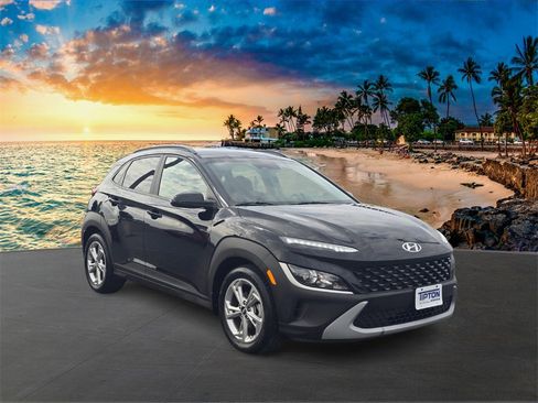 Used 2023 Hyundai Kona SEL image 3