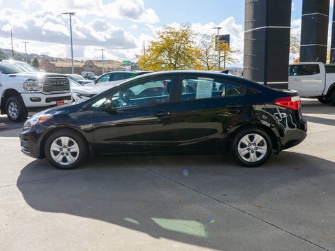 Used 2016 Kia Forte LX image 4