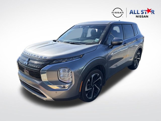 Used 2023 Mitsubishi Outlander SE FWD 360° Tour