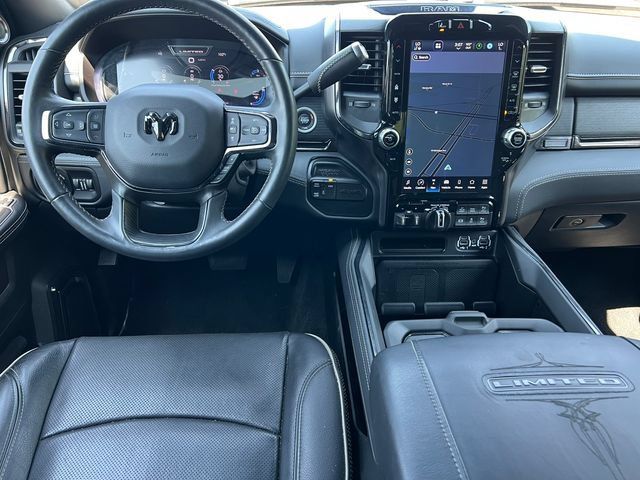 Used 2024 RAM 3500 Limited AWD/4WD image 3