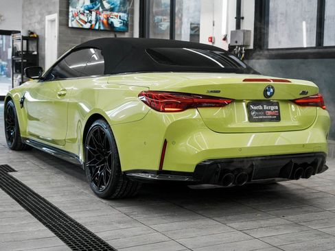 Used 2025 BMW M4 xDrive Competition w/ Executive Package image 11