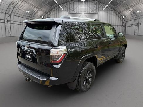 Used 2023 Toyota 4Runner SR5 AWD/4WD image 6