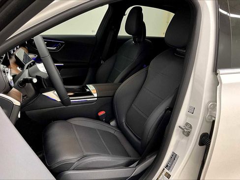 New 2025 Mercedes-Benz C 300 C 300 image 9