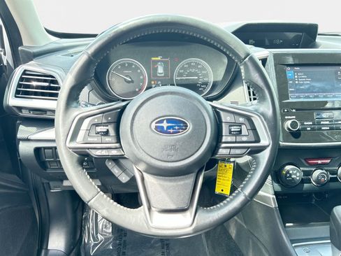 Used 2020 Subaru Forester Premium AWD/4WD image 16