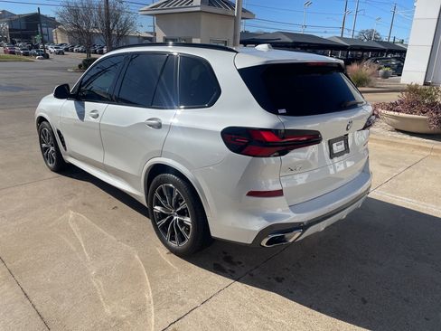 Certified 2024 BMW X5 xDrive40i w/ M Sport Package image 7
