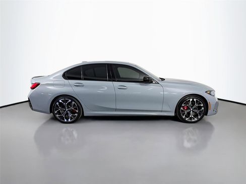 New 2026 BMW 330i Sedan RWD image 5