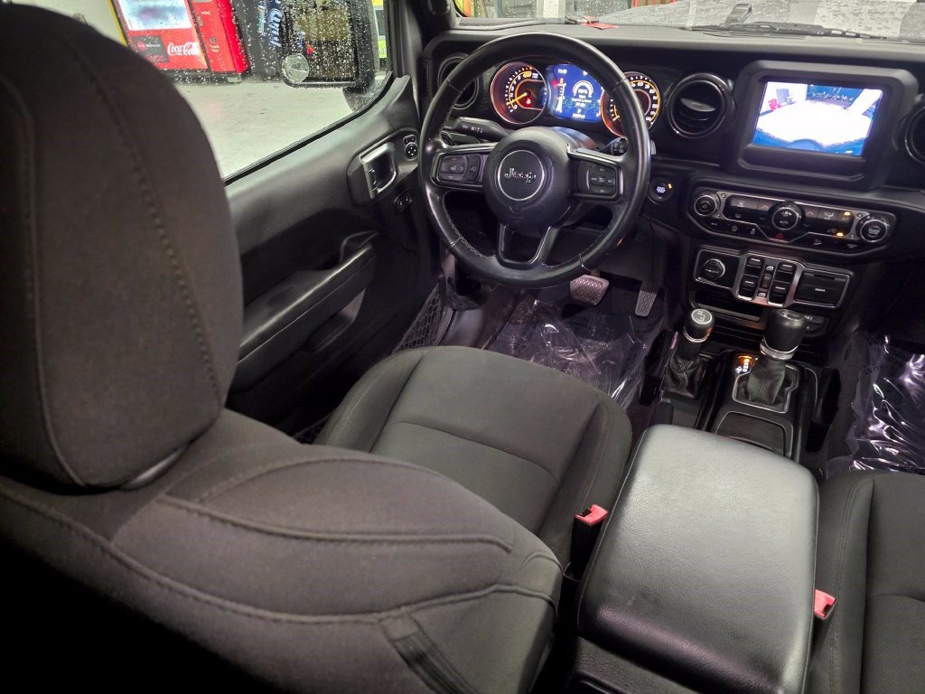 Used 2020 Jeep Wrangler Unlimited Sport AWD/4WD image 36