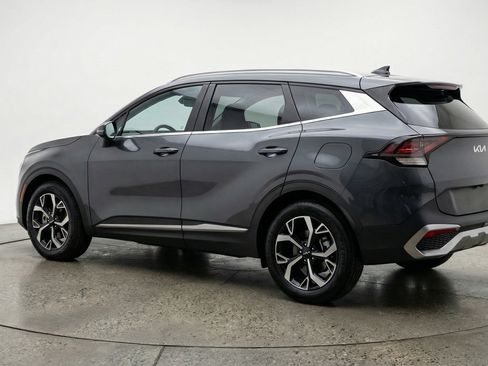 Used 2025 Kia Sportage LX image 6