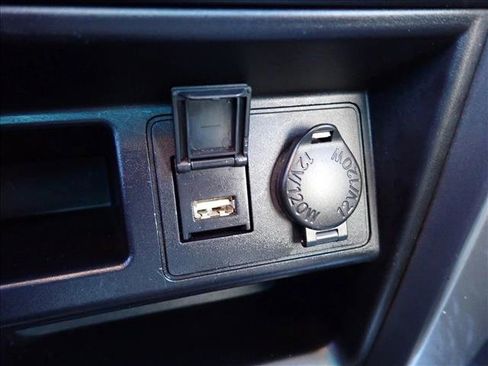 Used 2021 Toyota 4Runner SR5 image 22