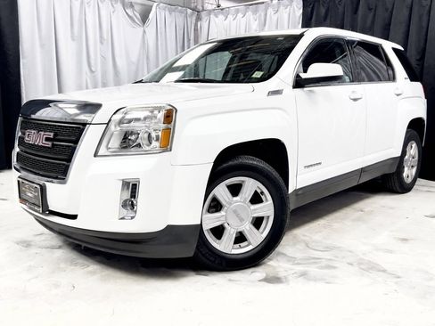 Used 2015 GMC Terrain SLE AWD/4WD image 1