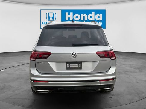 Used 2023 Volkswagen Tiguan SE w/ Panoramic Sunroof Package AWD/4WD image 7