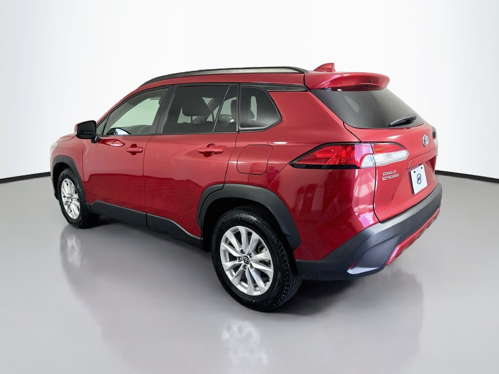 Used 2023 Toyota Corolla Cross LE FWD image 7