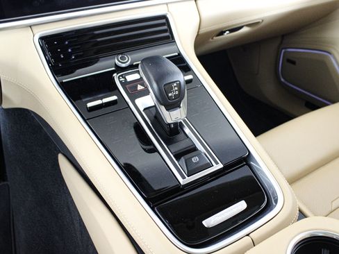 Used 2023 Porsche Panamera GTS AWD/4WD image 41