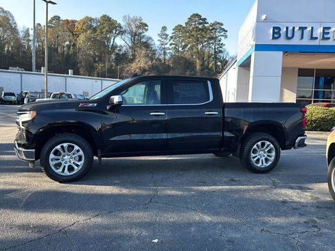 New 2026 Chevrolet Silverado 1500 LTZ w/ Z71 Off-Road Package image 3
