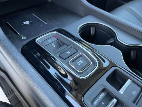 New 2025 Honda Pilot EX-L image 15