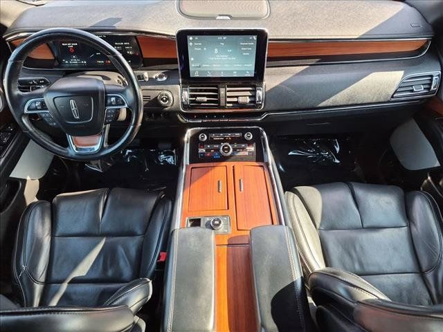 Used 2019 Lincoln Navigator Reserve AWD/4WD image 19