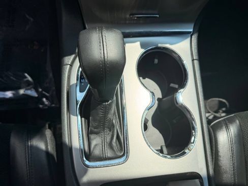Used 2017 Jeep Grand Cherokee Altitude AWD/4WD image 21