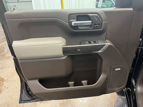 Used 2020 Chevrolet Silverado 1500 LTZ w/ LTZ Plus Package image 13