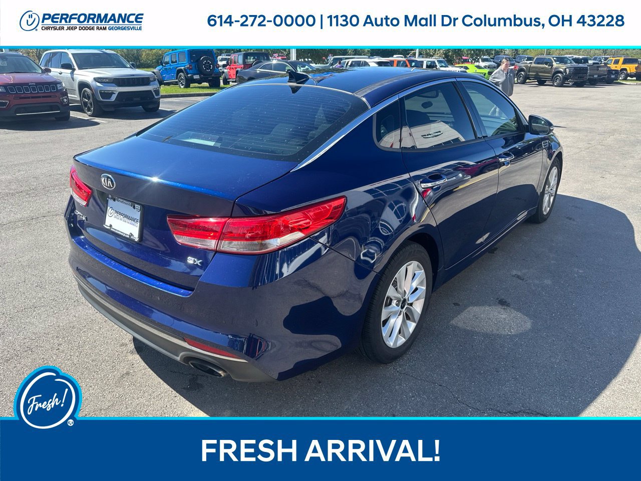 Used 2017 Kia Optima EX w/ Premium Package FWD image 4