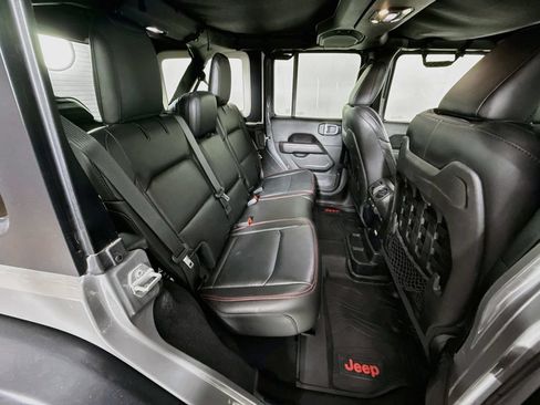 Used 2019 Jeep Wrangler Unlimited Rubicon AWD/4WD image 27