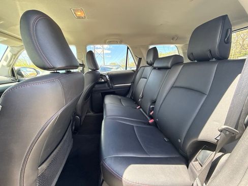 Used 2023 Toyota 4Runner TRD Off-Road Premium w/ Off Road Premium Plus Package AWD/4WD image 19
