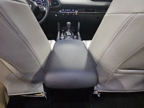 Used 2025 MAZDA MAZDA3 s image 31