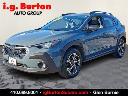 Used 2025 Subaru Crosstrek 2.0i Premium image 3