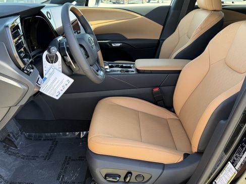 New 2026 Lexus RX 350h AWD/4WD image 19