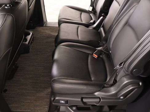 Used 2024 Honda Odyssey EX-L image 11