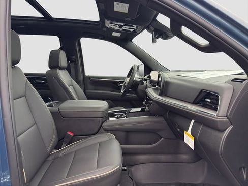 New 2026 Chevrolet Tahoe Premier w/ Sun And Tow Package image 16