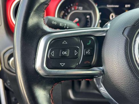 Used 2021 Jeep Gladiator Rubicon AWD/4WD image 18