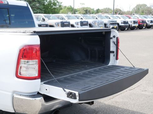 Used 2020 RAM 1500 Big Horn AWD/4WD image 18