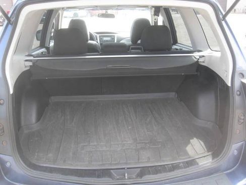 Used 2012 Subaru Forester 2.5X Premium w/ All-Weather Pkg AWD/4WD image 18