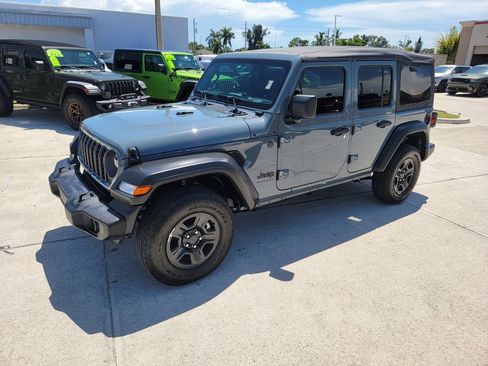 Used 2026 Jeep Wrangler Unlimited Sport AWD/4WD image 1