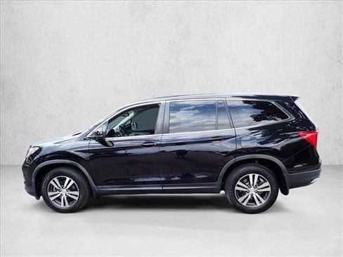 Used 2017 Honda Pilot EX-L image 2