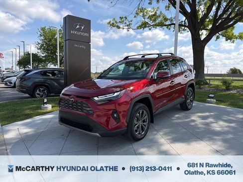 Used 2025 Toyota RAV4 Limited w/ Advanced Technology Package AWD/4WD image 1