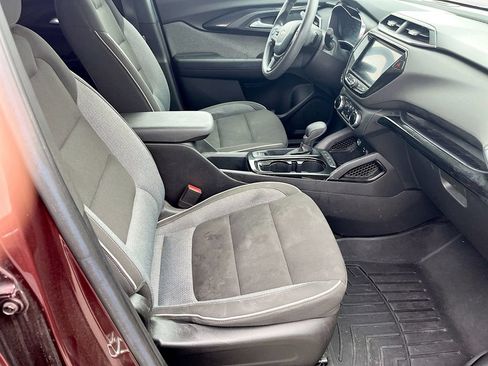 Used 2022 Chevrolet TrailBlazer LT w/ Convenience Package AWD/4WD image 26