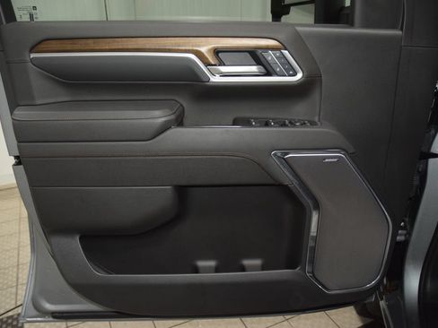 Used 2025 Chevrolet Silverado 2500 High Country w/ Z71 Off-Road Package AWD/4WD image 52
