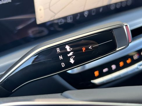 New 2026 Cadillac Lyriq V image 32